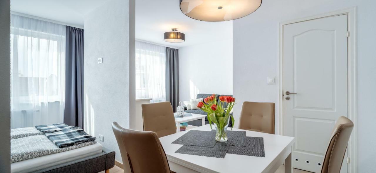 Apartamenty Navigator-Port Kołobrzeg Buitenkant foto